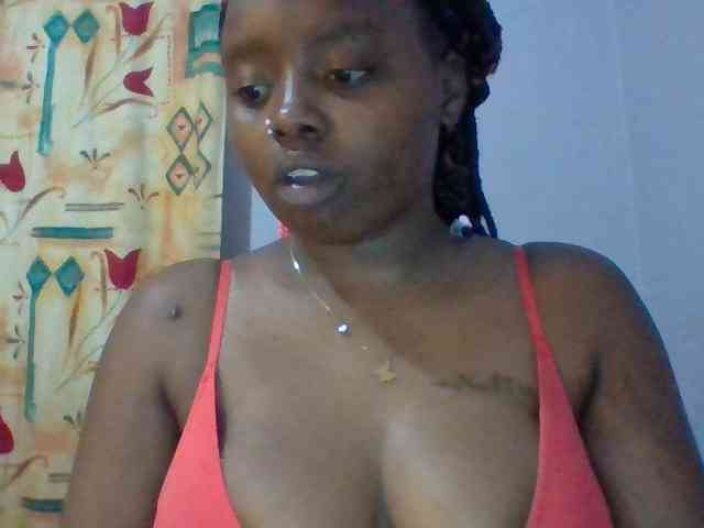Sexie-boo webcam