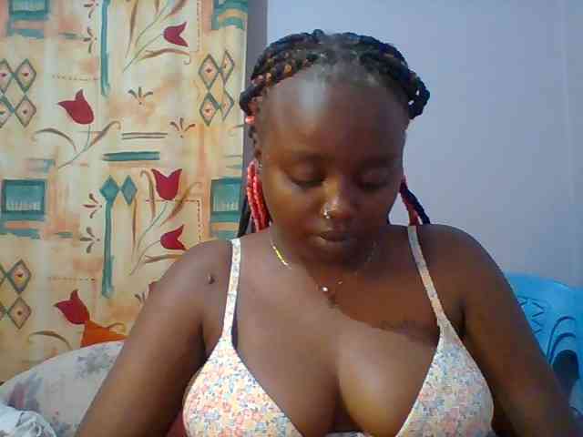 Sexie-boo webcam