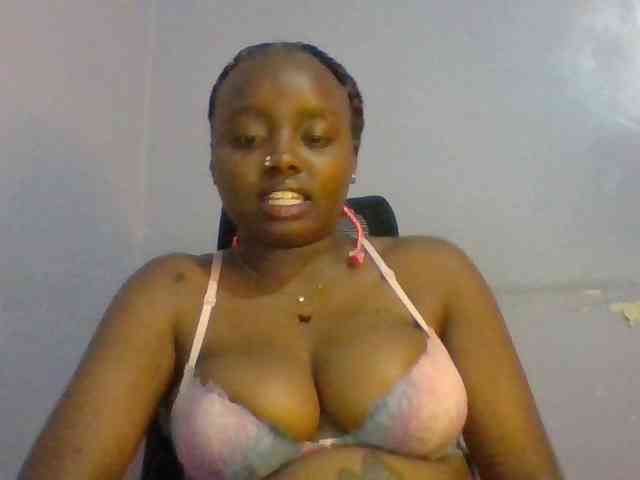 Sexie-boo webcam