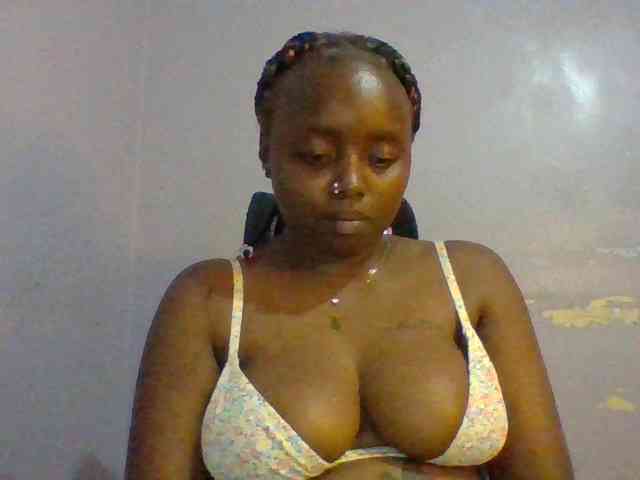 Sexie-boo webcam