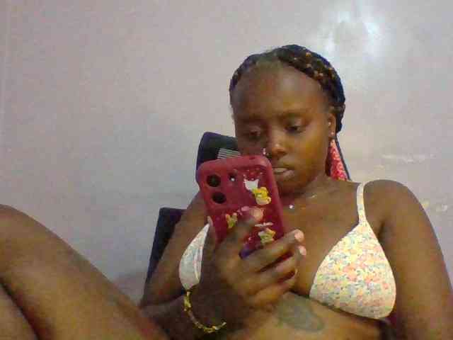 Sexie-boo webcam