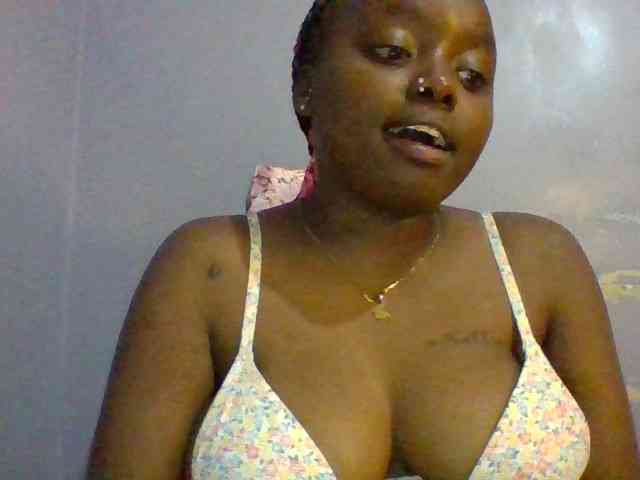 Sexie-boo webcam