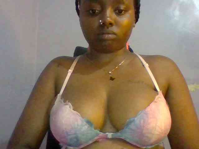 Sexie-boo webcam