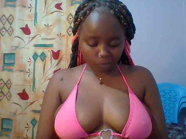 Sexie-boo webcam