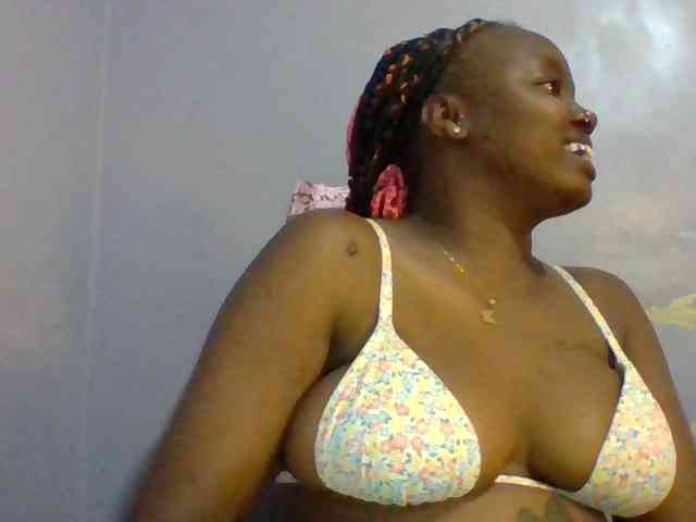 Sexie-boo webcam