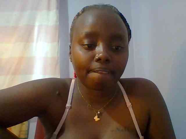 Sexie-boo webcam