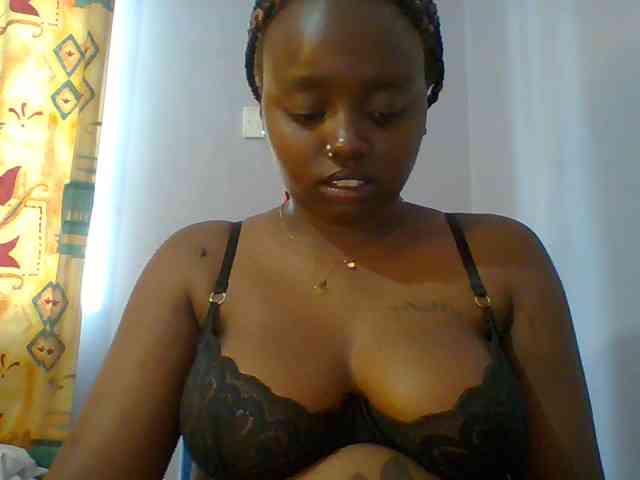 Sexie-boo webcam