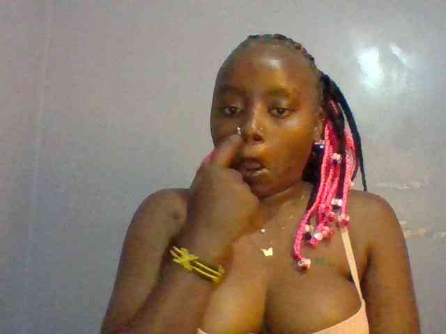 Sexie-boo webcam
