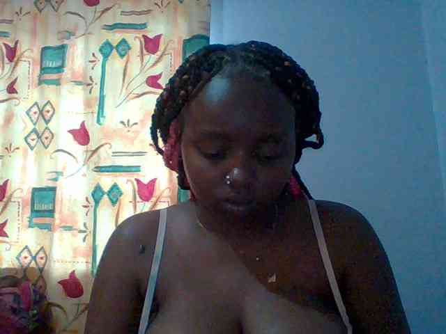 Sexie-boo webcam