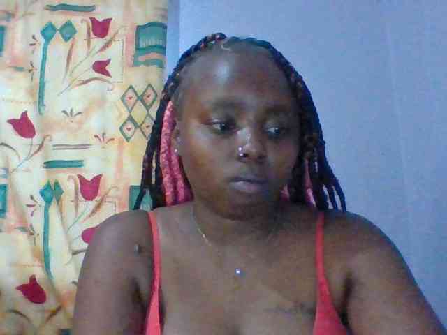 Sexie-boo webcam