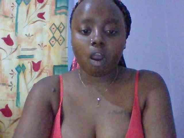 Sexie-boo webcam