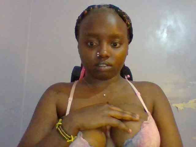 Sexie-boo webcam