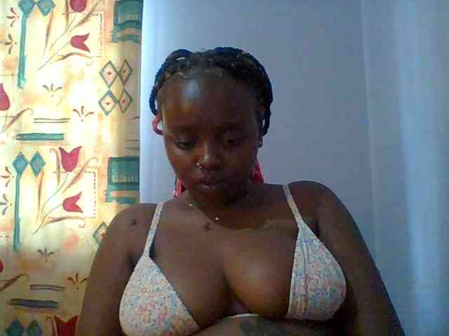 Sexie-boo webcam