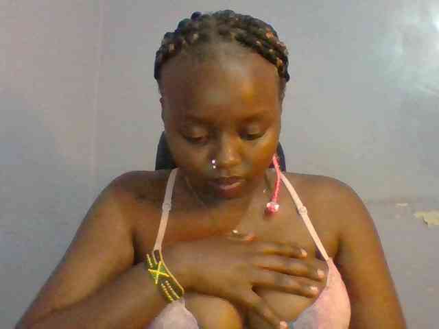 Sexie-boo webcam