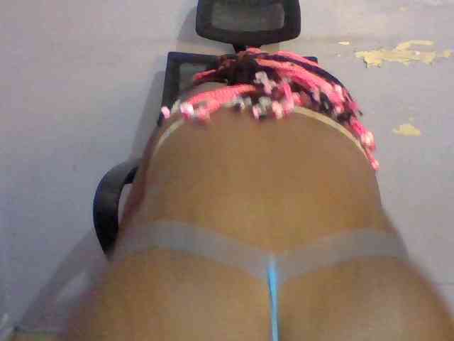 Sexie-boo webcam