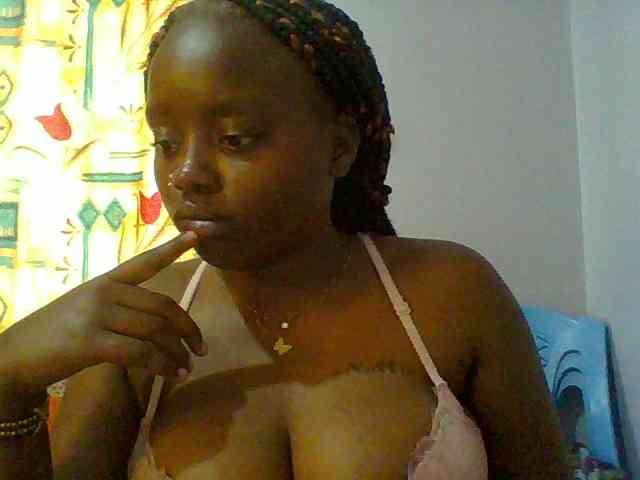 Sexie-boo webcam