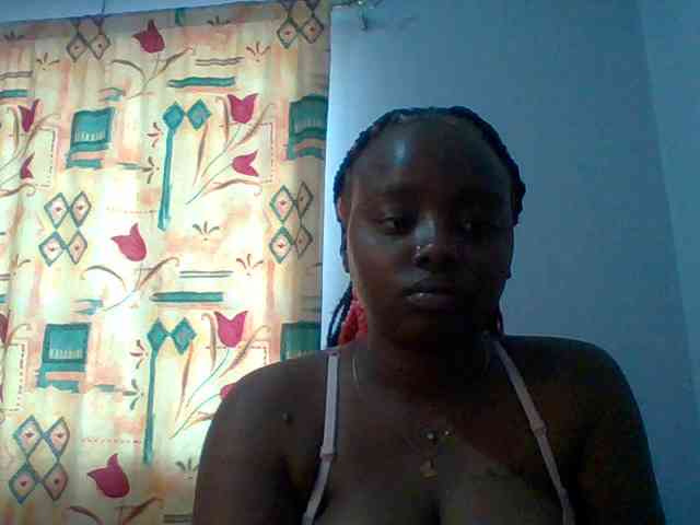 Sexie-boo webcam