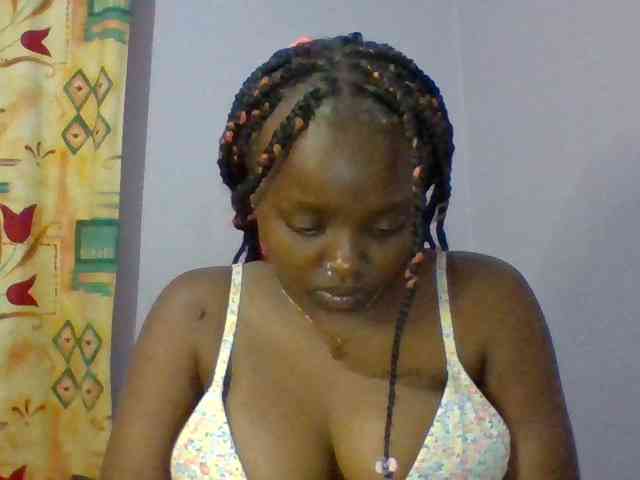 Sexie-boo webcam