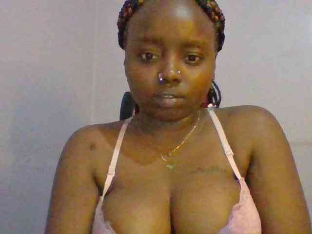 Sexie-boo webcam