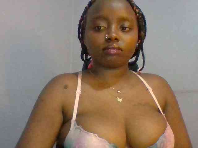 Sexie-boo webcam