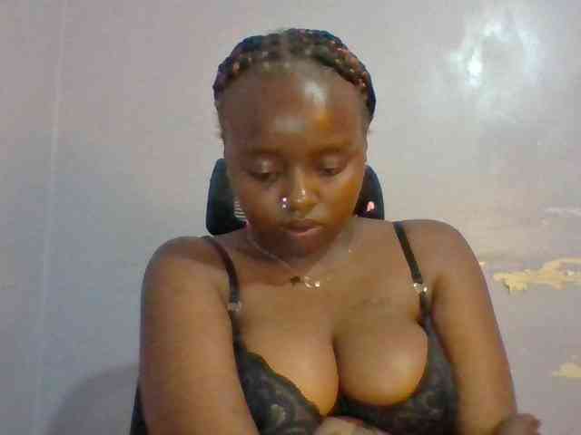 Sexie-boo webcam
