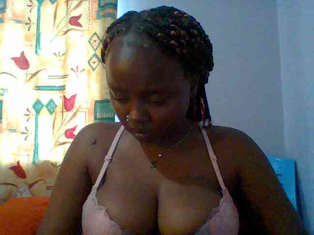 Sexie-boo webcam