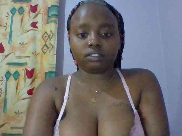 Sexie-boo webcam