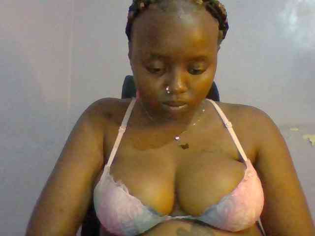 Sexie-boo webcam
