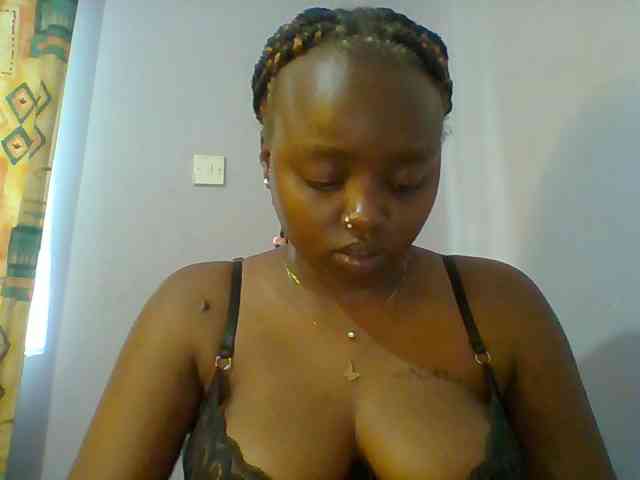 Sexie-boo webcam