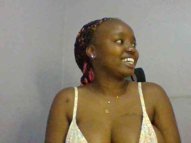 Sexie-boo webcam