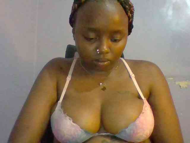 Sexie-boo webcam
