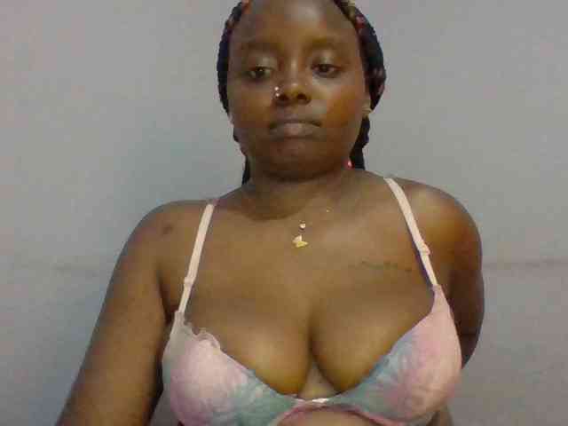 Sexie-boo webcam