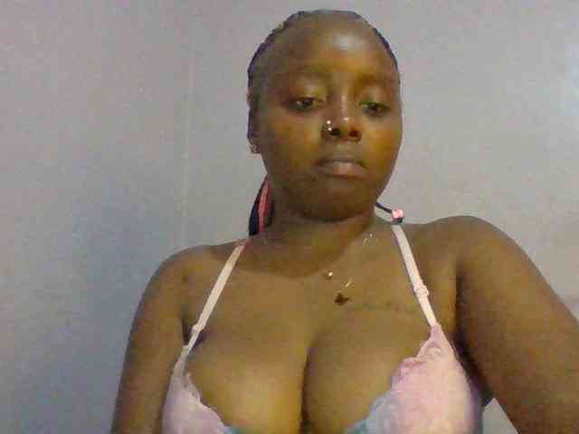 Sexie-boo webcam