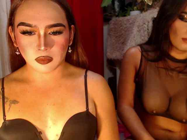 Thespicegirls Live Webcam on BongaCams