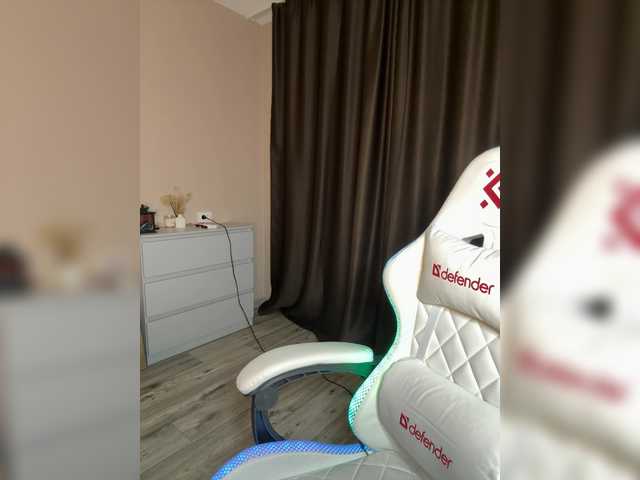 Lerwsss9's BongaCams show and profile