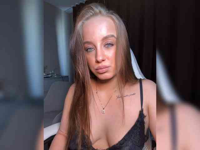 Adelina6969 webcam