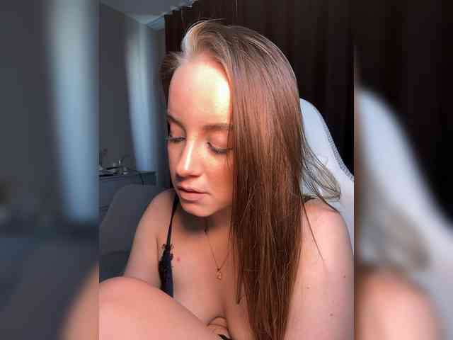 Adelina6969 webcam