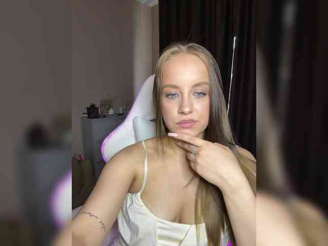 Adelina6969 webcam