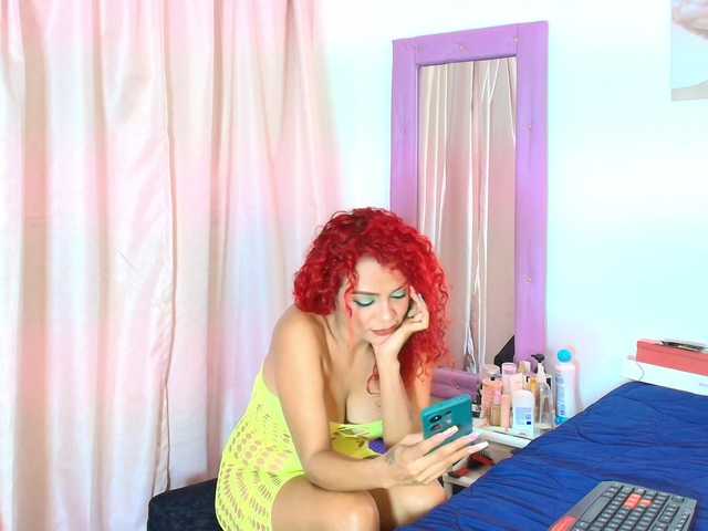 DevoraHarper live cam on BongaCams