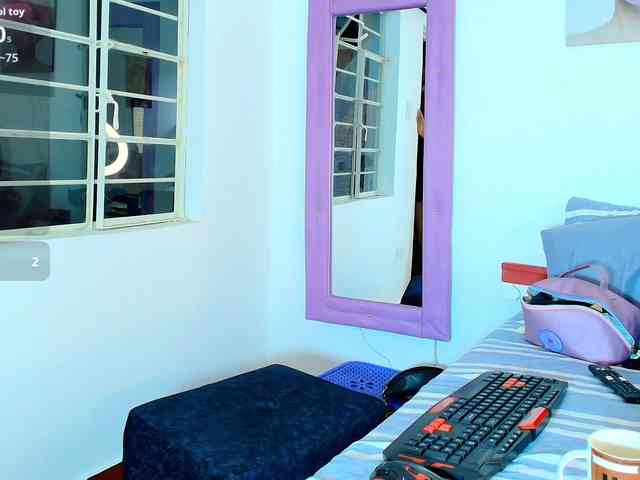 DevoraHarper webcam