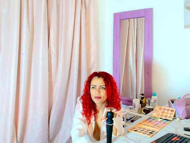DevoraHarper webcam