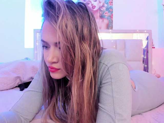 Saamii-robertss01 webcam