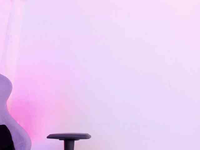 Saamii-robertss01 webcam