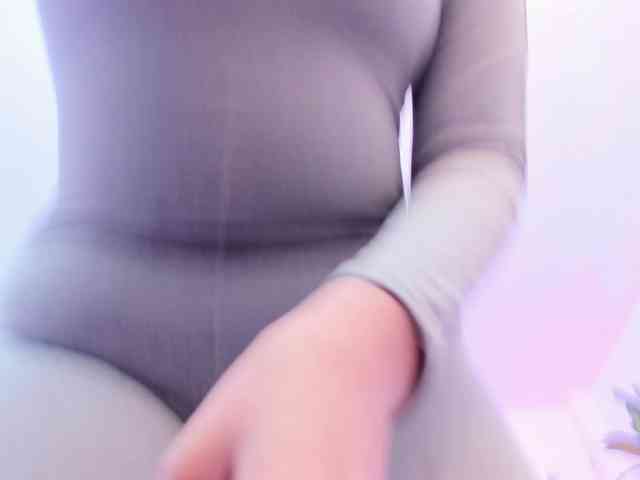 Saamii-robertss01 webcam