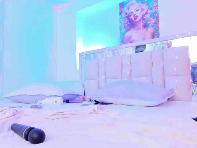 Saamii-robertss01 webcam
