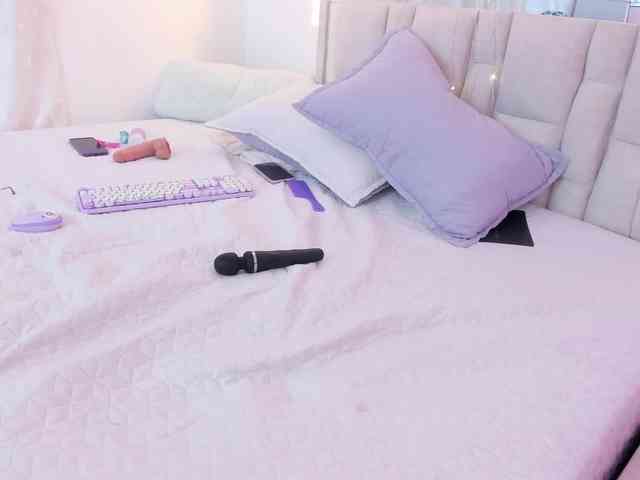 Saamii-robertss01 webcam