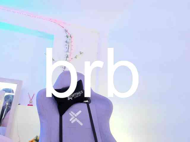 Saamii-robertss01 webcam