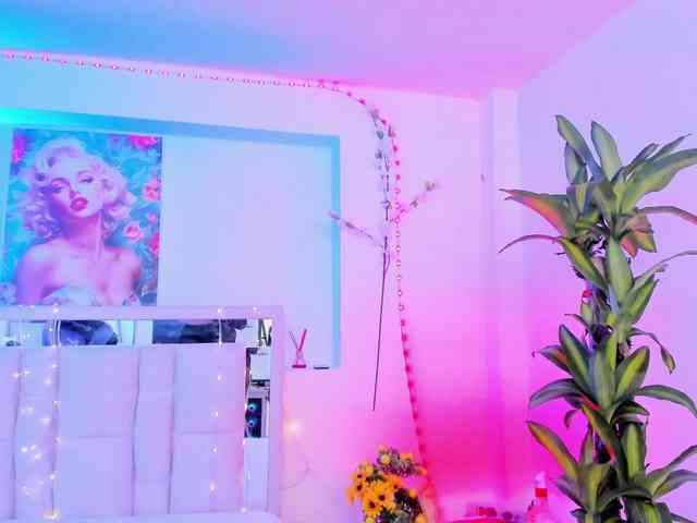 Saamii-robertss01 webcam