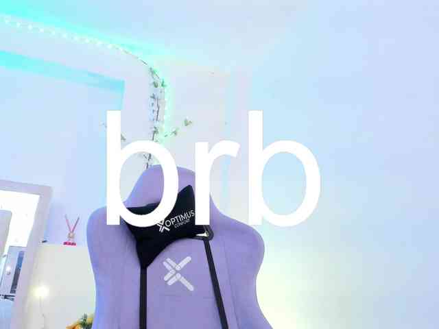 Saamii-robertss01 webcam