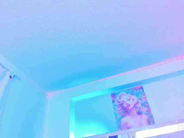 Saamii-robertss01 webcam